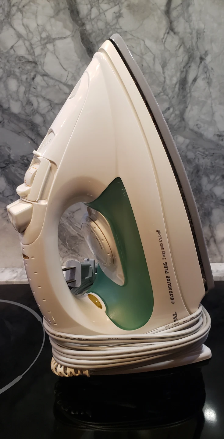 Proctor Silex Ultraglide Plus Iron - photo 4