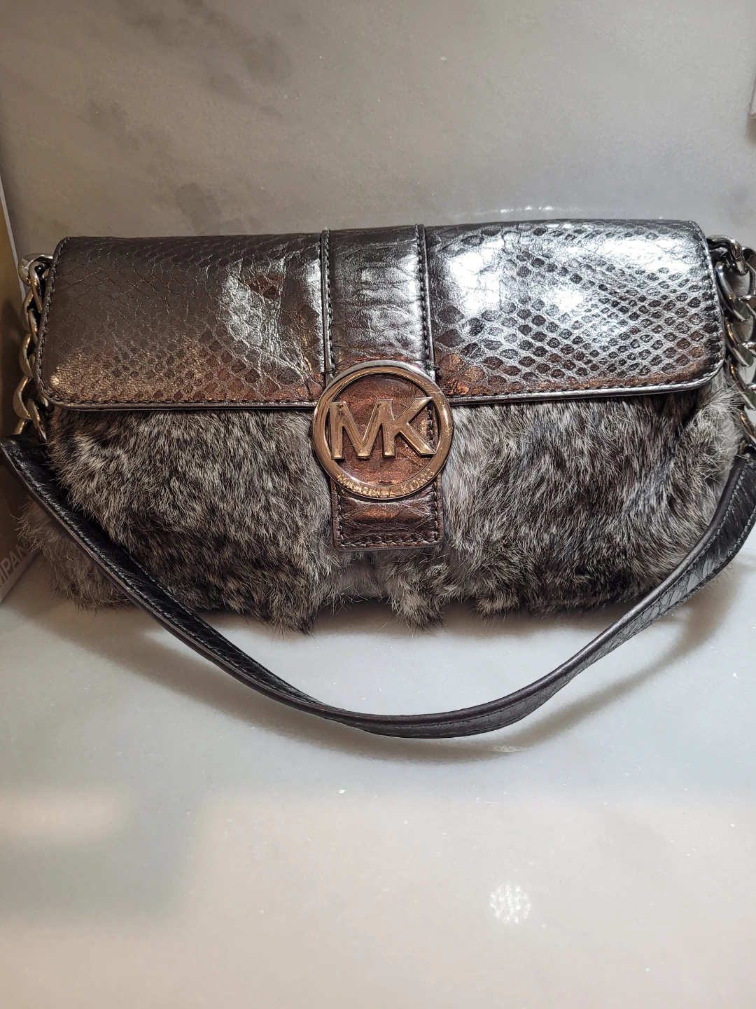 Michael Kors Fur & Leather Handbag - photo 3