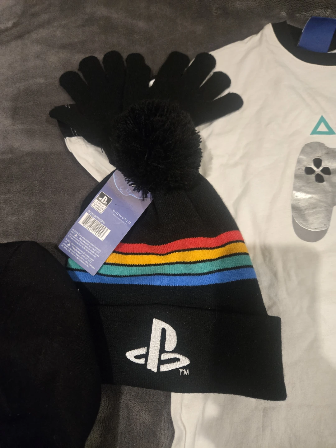Playstation outfit for kids size 5-10 or Olds $40 - photo 3