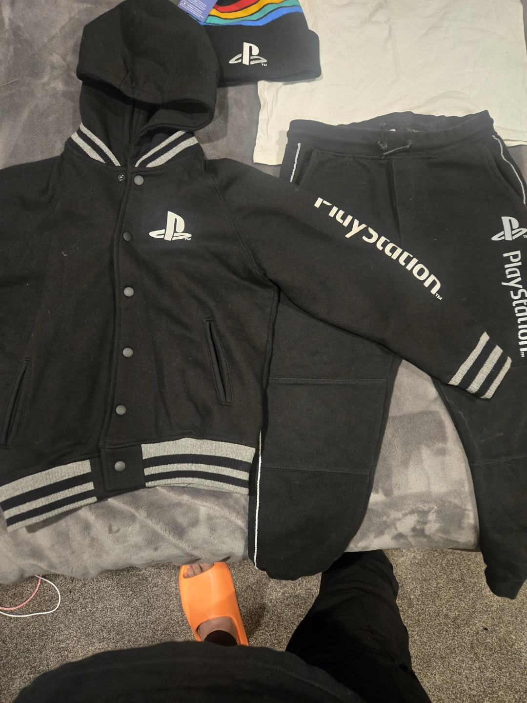 Playstation outfit for kids size 5-10 or Olds $40 - photo 4