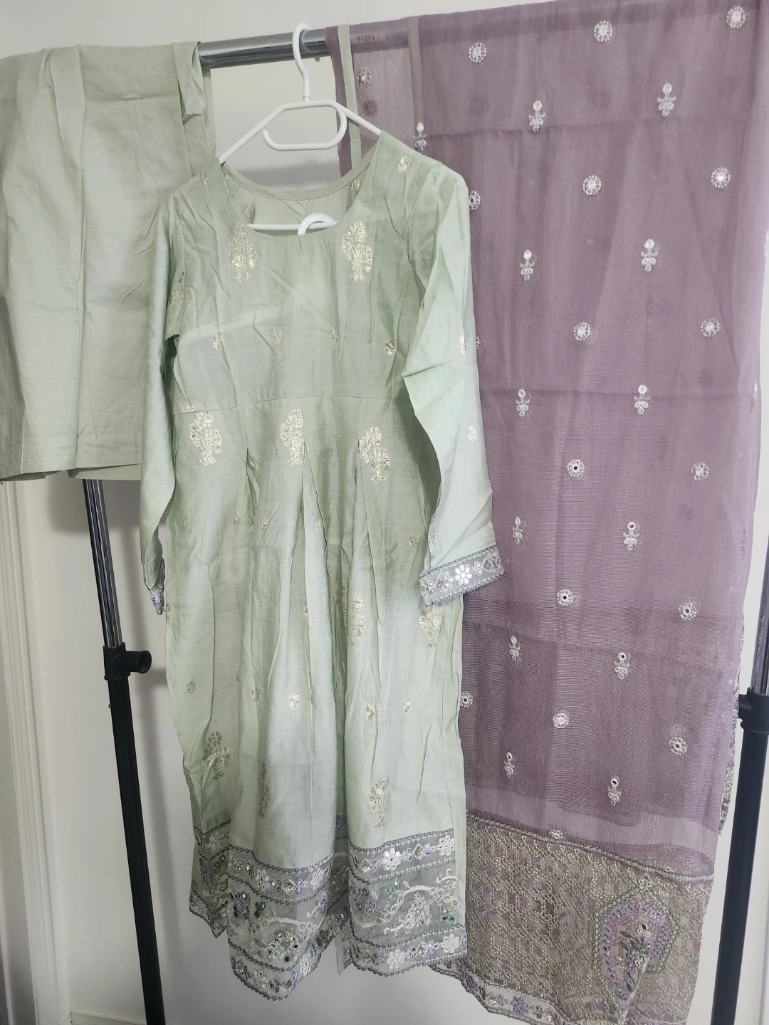 Light Green short Frock with Dupatta and Plazu