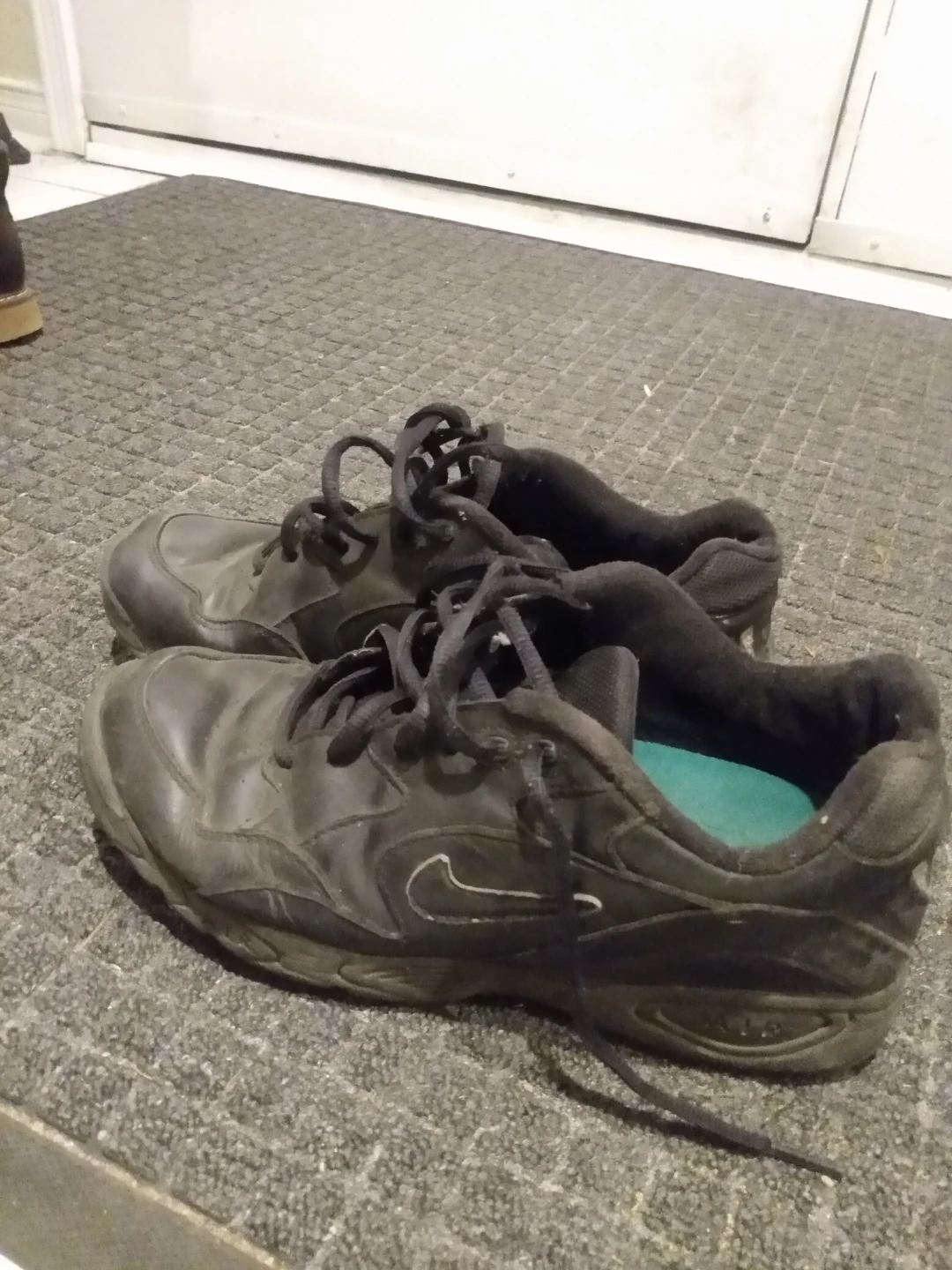 Nike Air Black Running Shoes 8.5 women