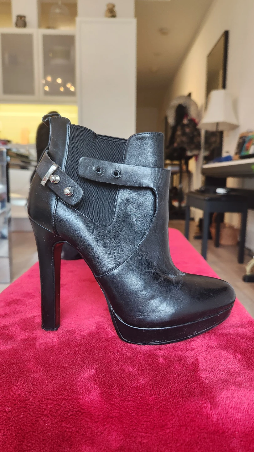 Zara Black Leather Heeled Ankle Boots Size 36