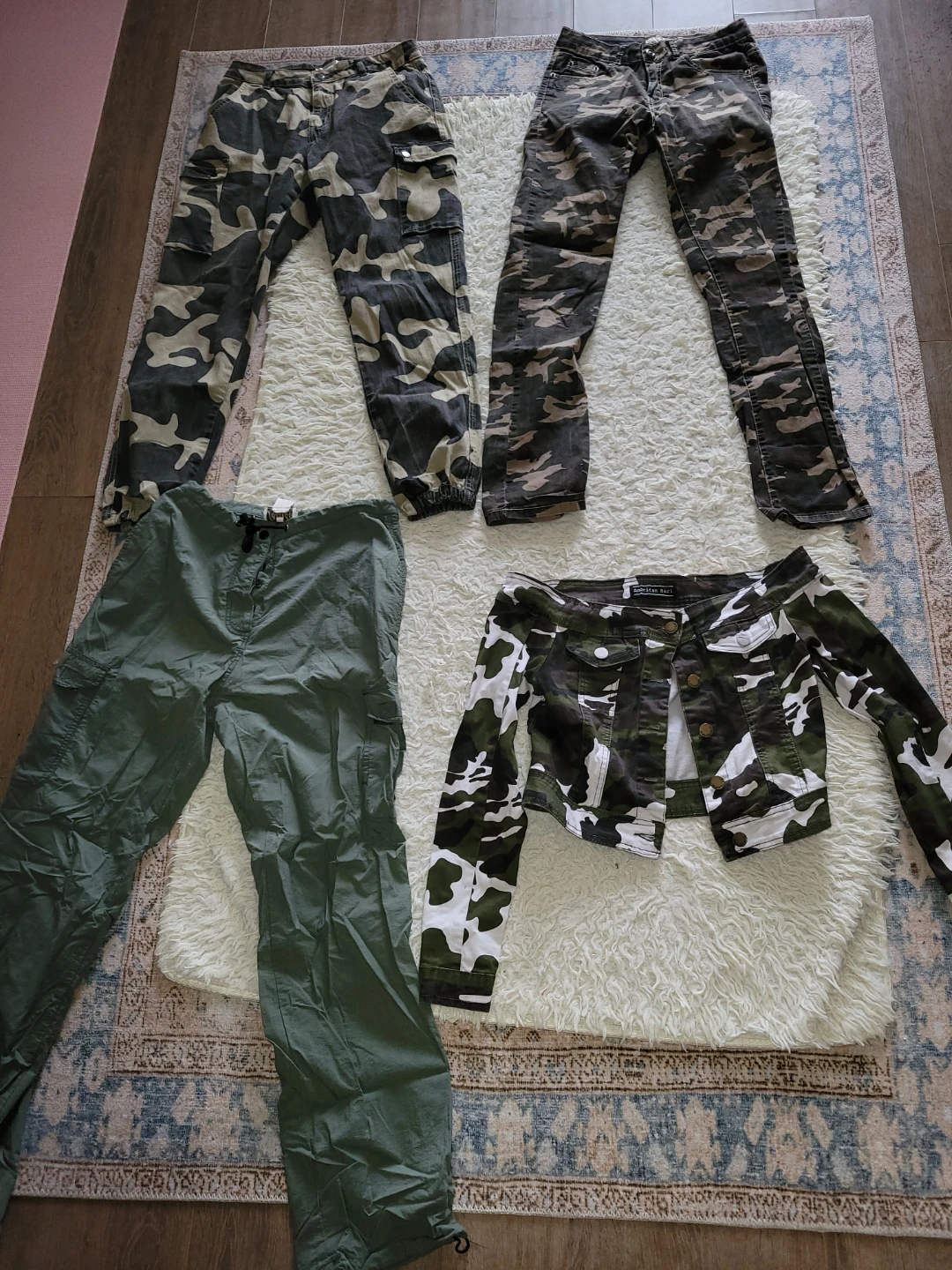 $10.00 FOR ALL!!!! Camouflage 🩶🤍🖤