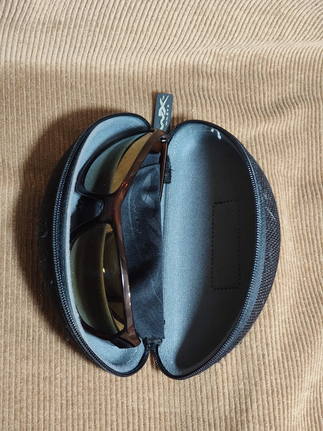 Wiley X Sunglasses with Case and wipe - photo 5