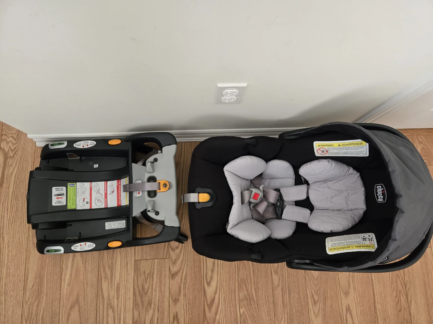 Chicco KeyFit 30 Infant Car Seat with Base - photo 2