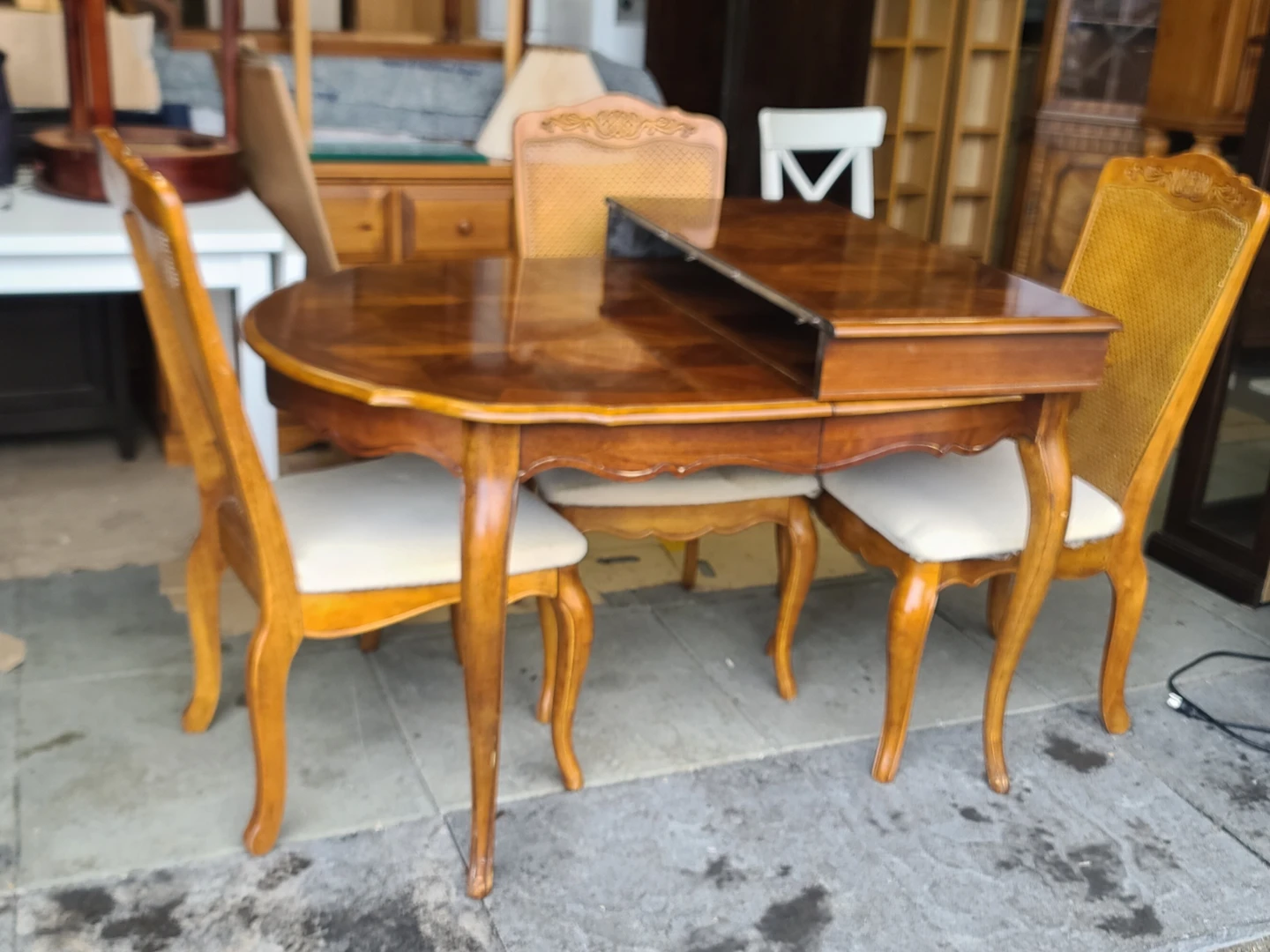 Extendable Dining Table with 3-Chairs
