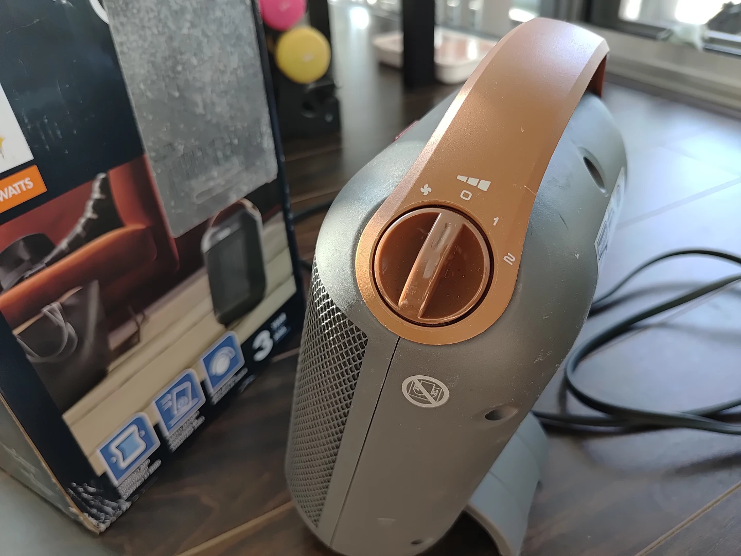 DeLonghi Capsule Portable Heater - photo 2