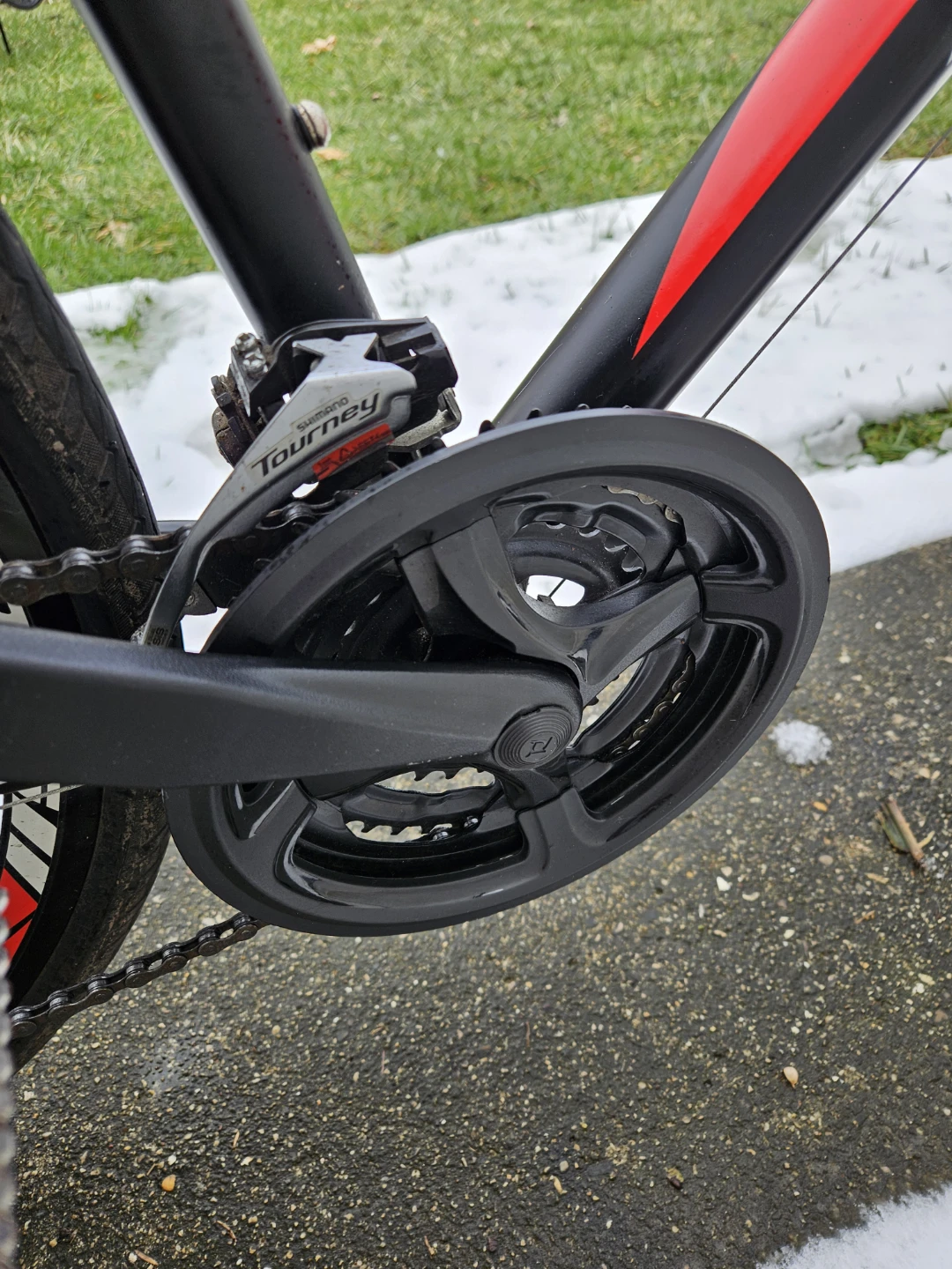 Schwinn Hybrid Bike - photo 2