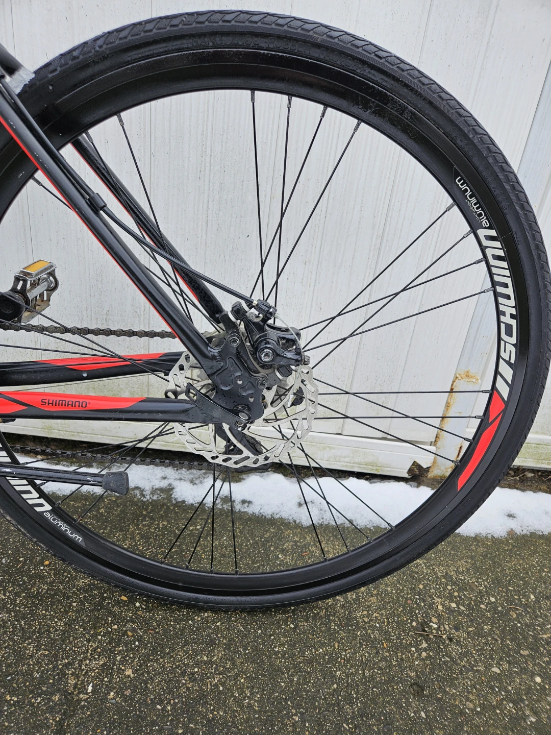 Schwinn Hybrid Bike - photo 3