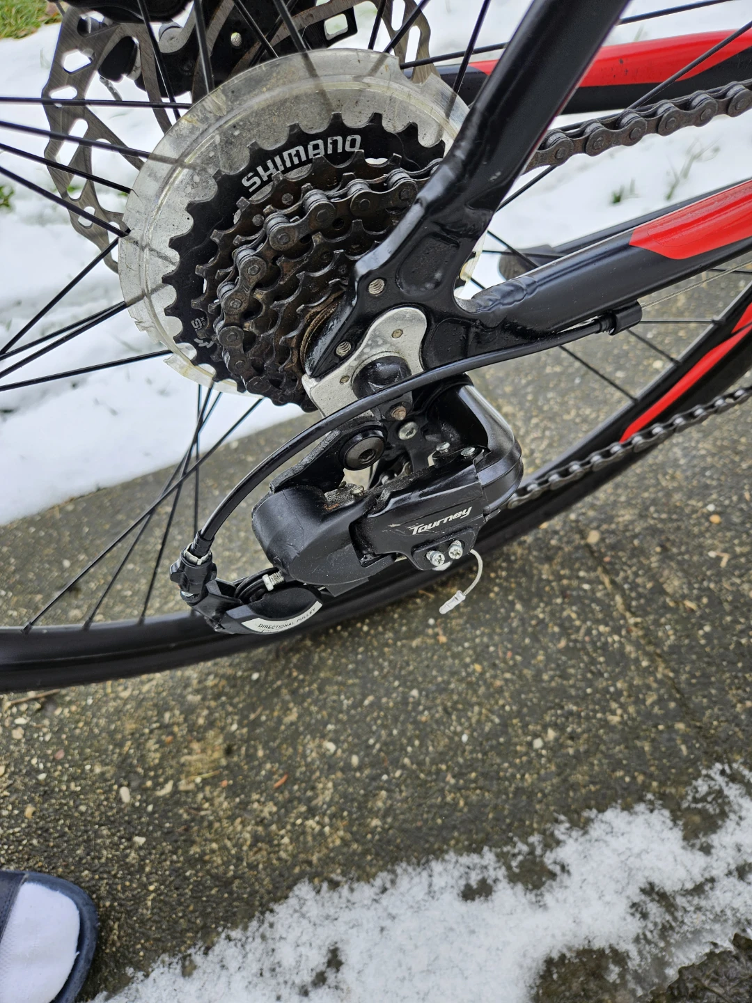Schwinn Hybrid Bike - photo 4