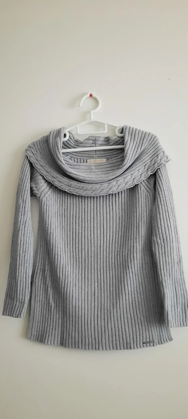 Michael Kors Cowl Neck Sweater - Grey - Size M