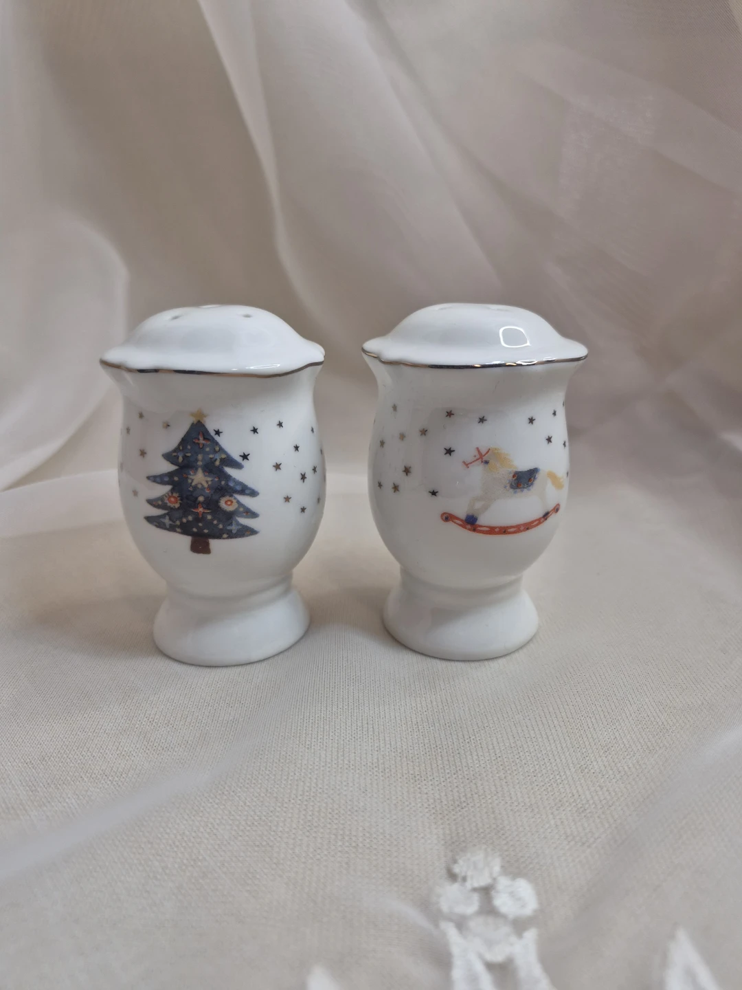Holiday Christmas Salt & Pepper Set - photo 2
