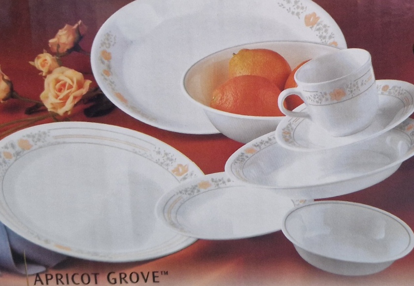 Corelle Apricot Grove 76-Piece Dinnerware Set