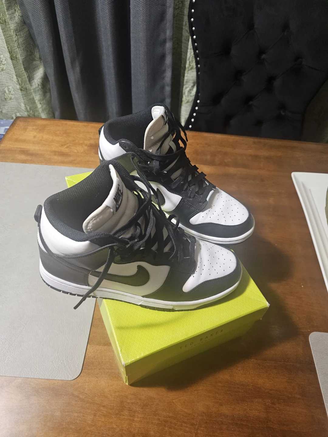 Nike High-Top Sneakers - Black and White - photo 3