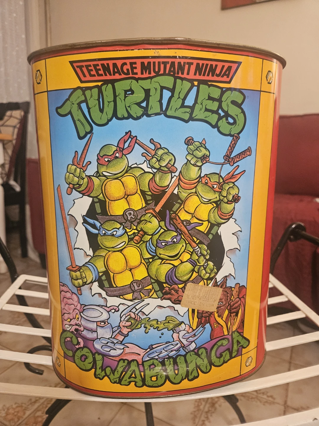 Vintage Teenage Mutant Ninja Turtles "Cowabunga" Tin Container