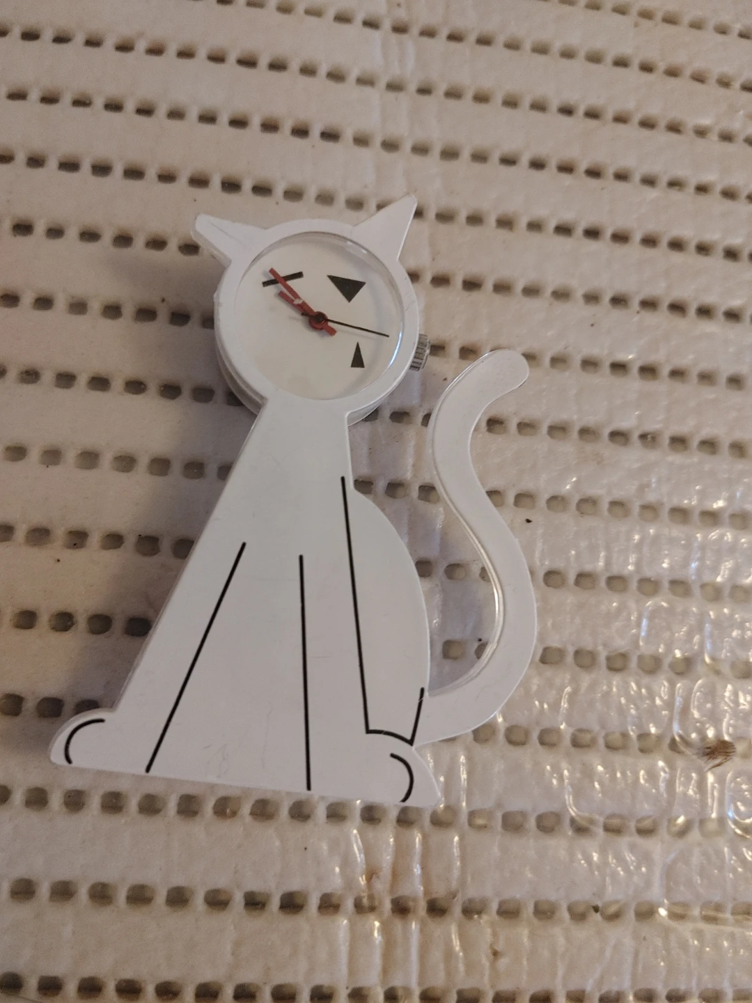 White Cat Pin Watch