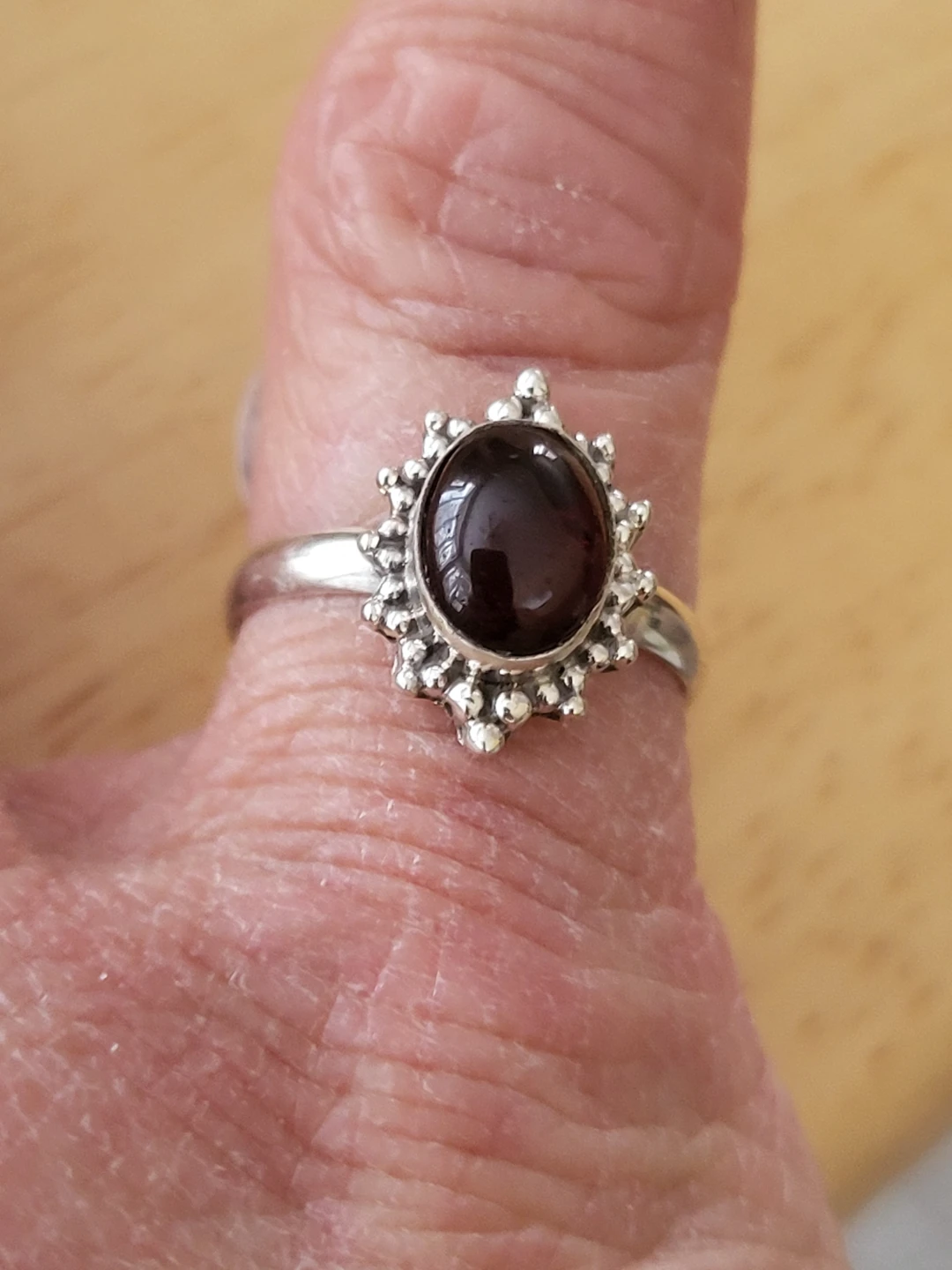 925 Sterling Silver Garnet Ring - photo 4
