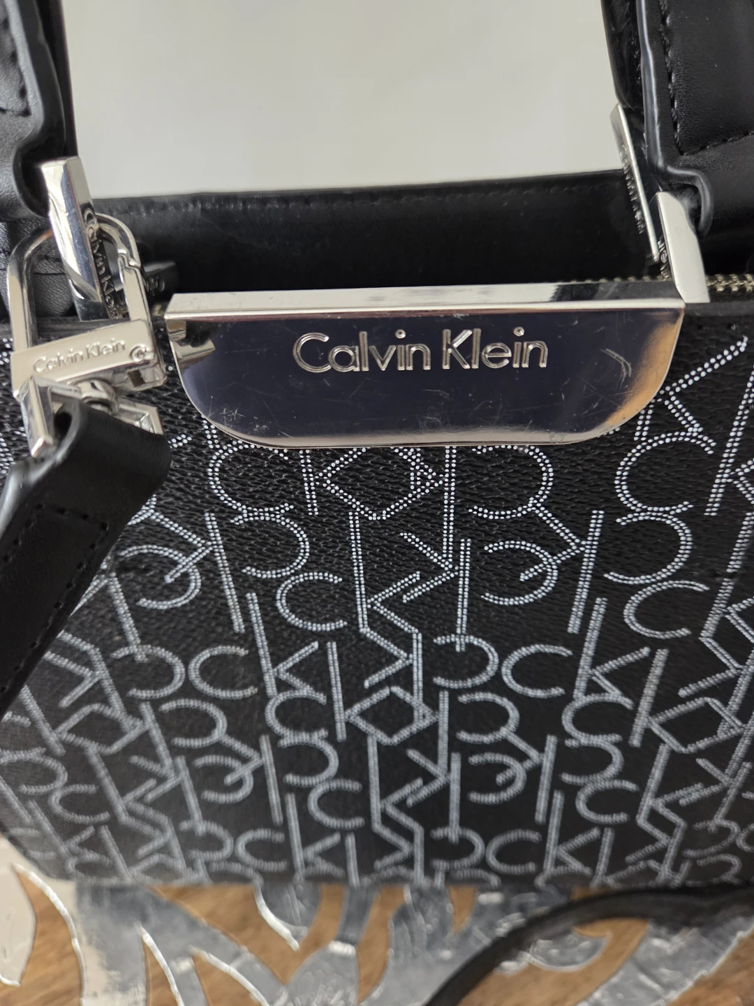 Calvin Klein Black Signature Logo Crossbody Bag - photo 3