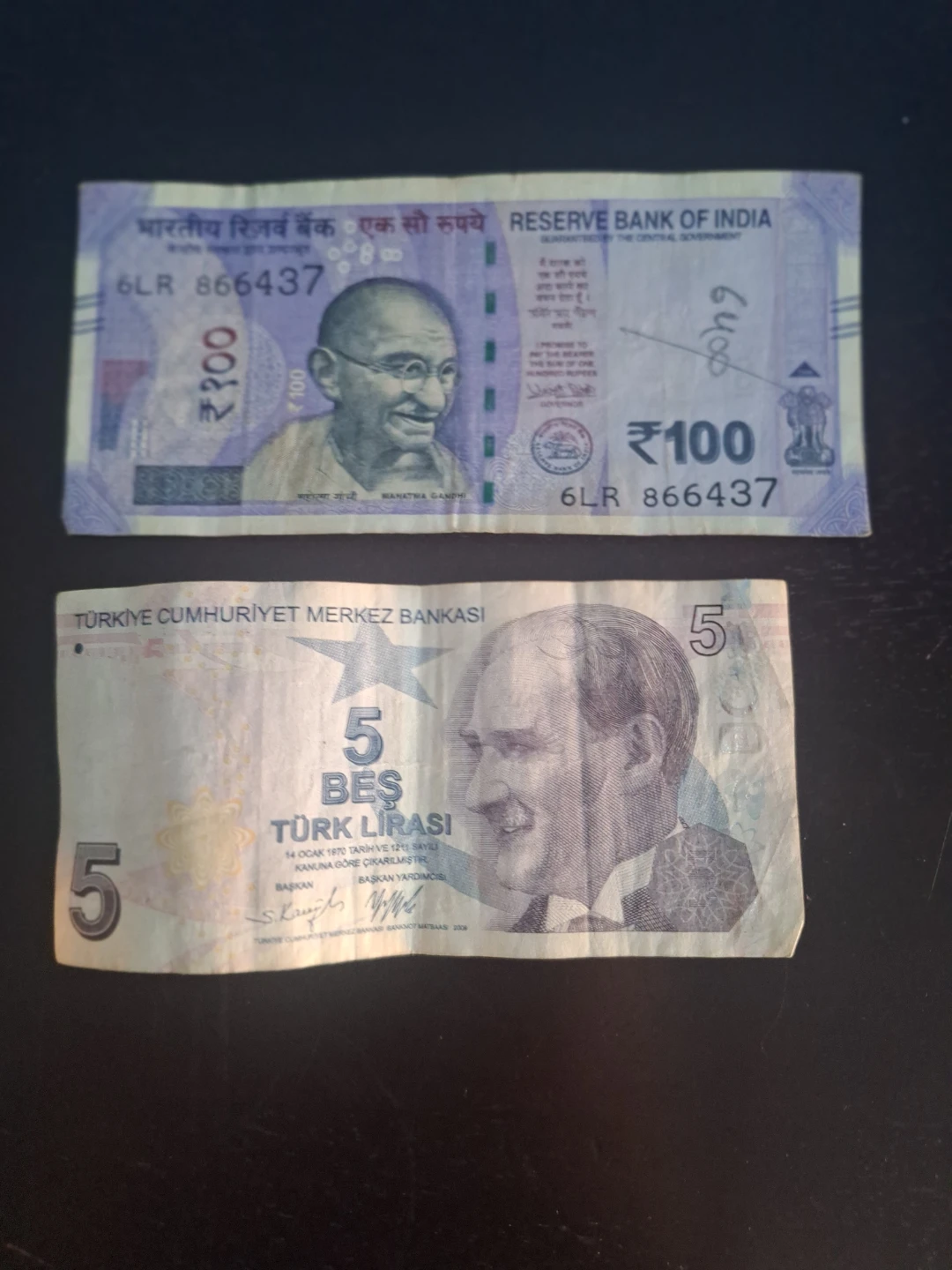 Vintage Assorted Banknotes - photo 3