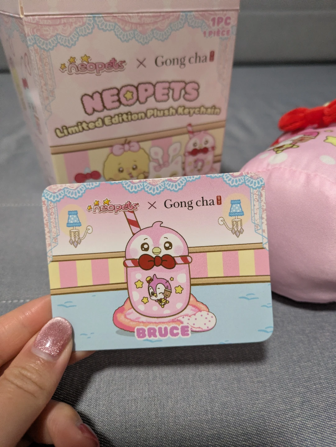 Neopets x Gong Cha Blind Box - Strawberry Bruce - photo 3