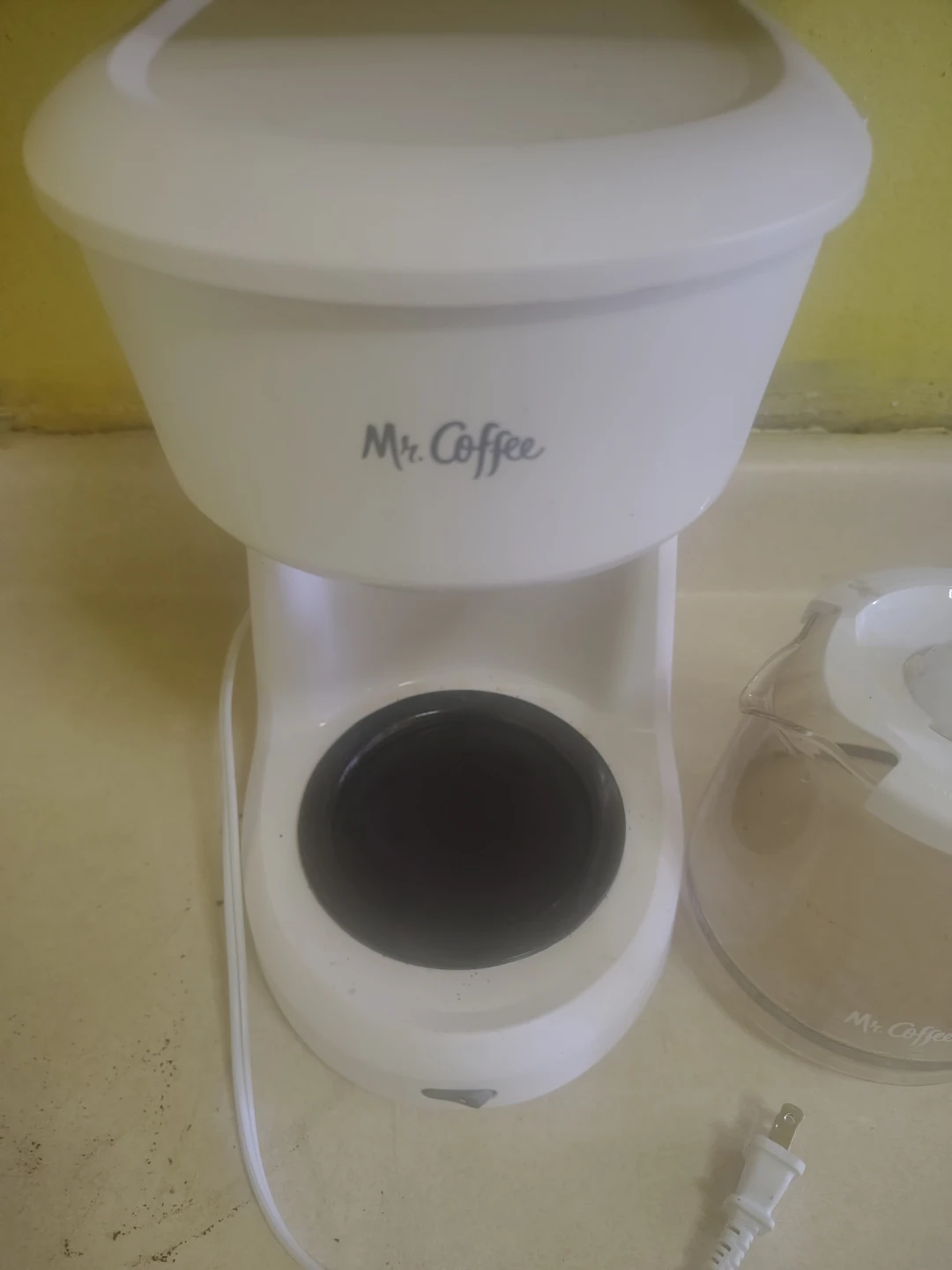 Mr. Coffee 12-Cup Coffee Maker - photo 3