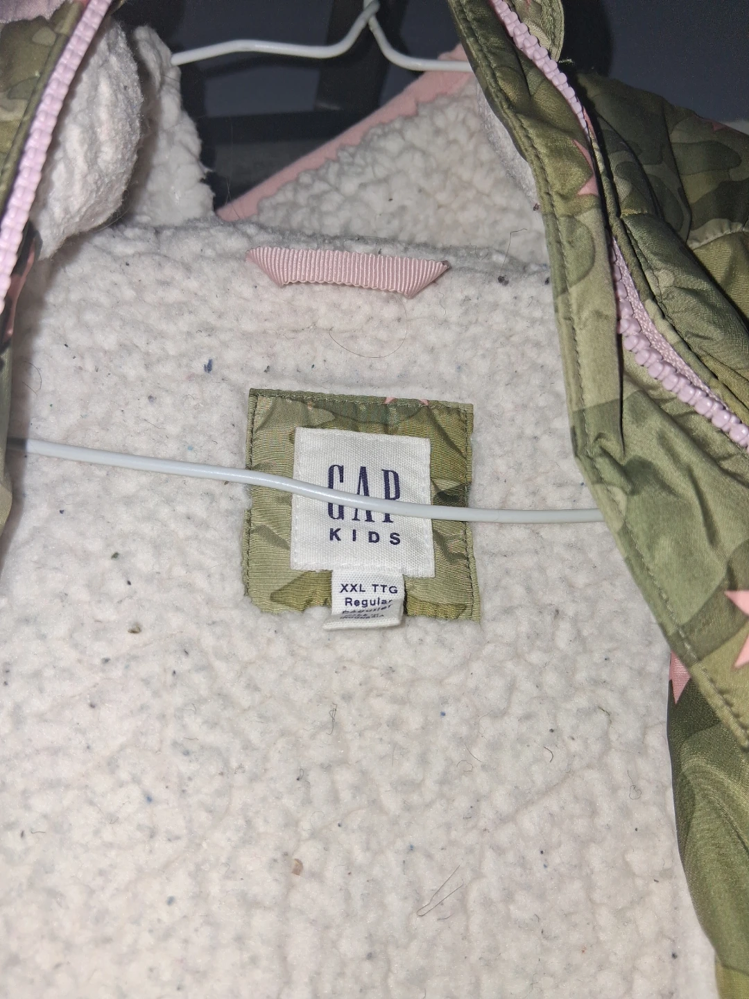 GAP Kids Puffer Jacket - Camo Print with Pink Stars - Size XXL - photo 2