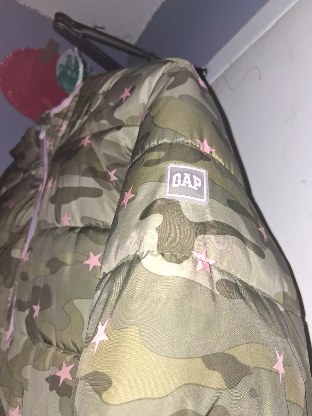 GAP Kids Puffer Jacket - Camo Print with Pink Stars - Size XXL - photo 4