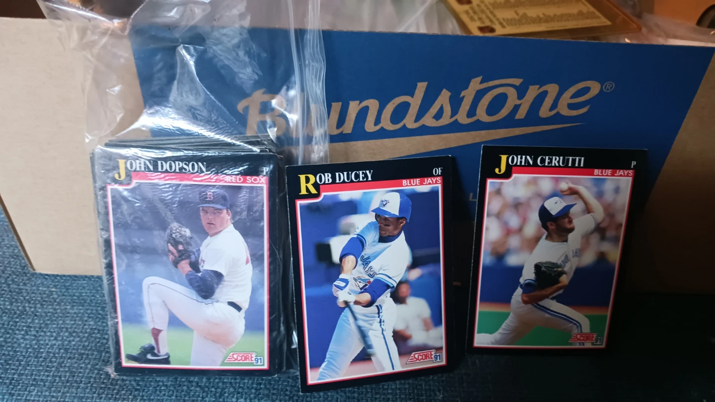 Assorted Sports Cards - photo 4