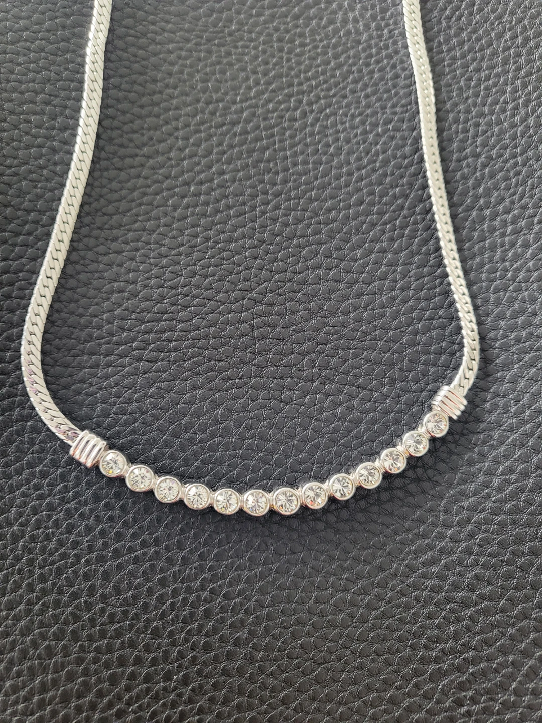 Swarovski Necklace - photo 3