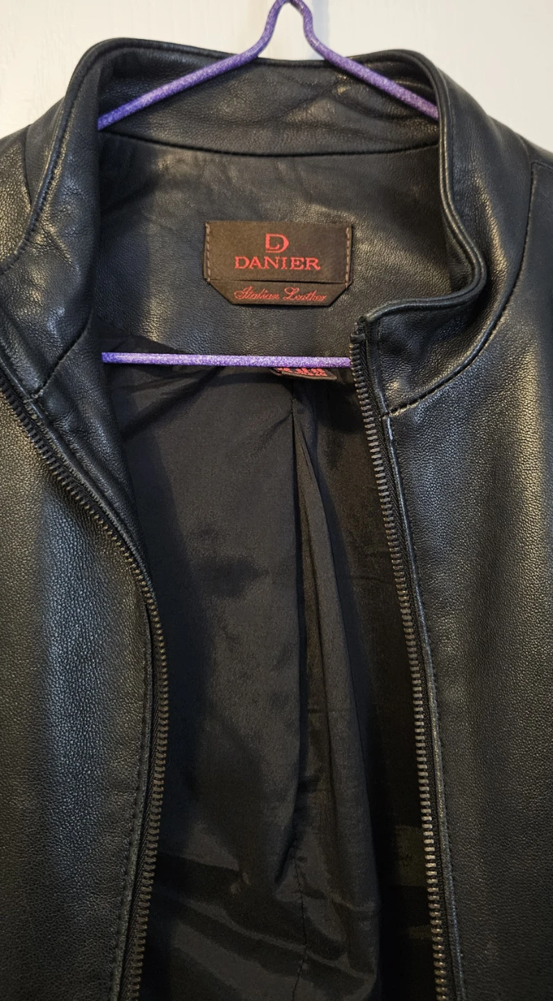 Danier Italian Soft Leather Jacket XS - photo 5