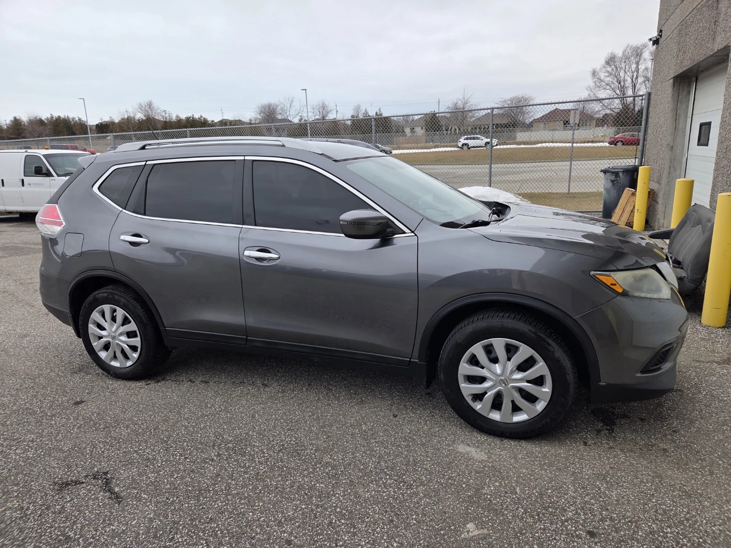 2016 Nissan Rogue 260,000 km - photo 2