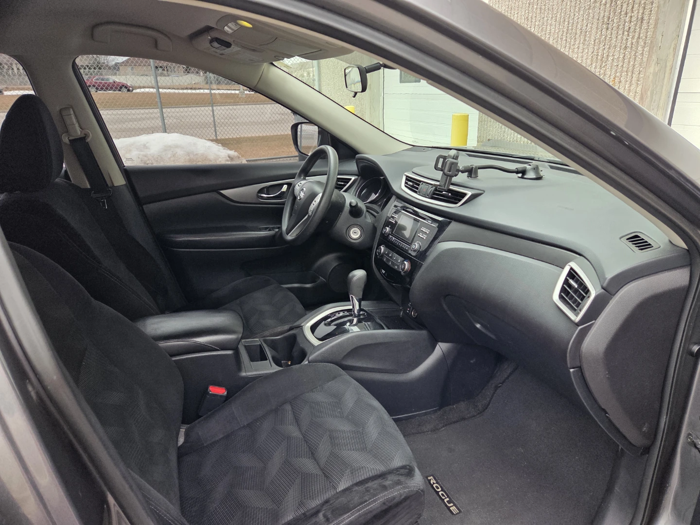 2016 Nissan Rogue 260,000 km - photo 3