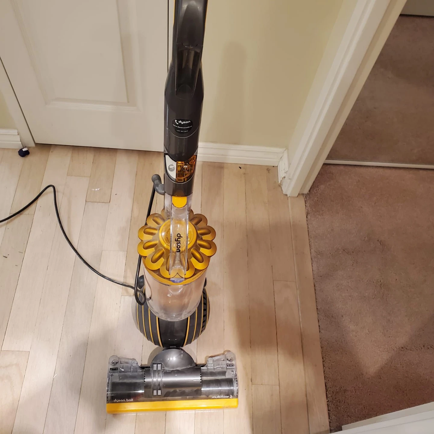 Dyson Ball Multi Floor 2 Vacuum Cleaner - photo 3