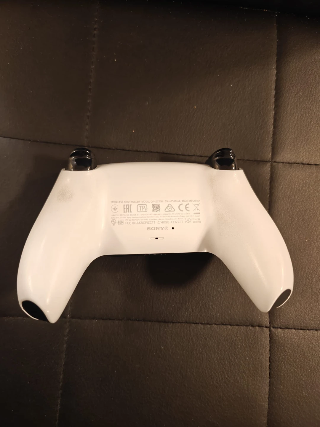 Sony PlayStation 5 DualSense Wireless Controller - photo 3