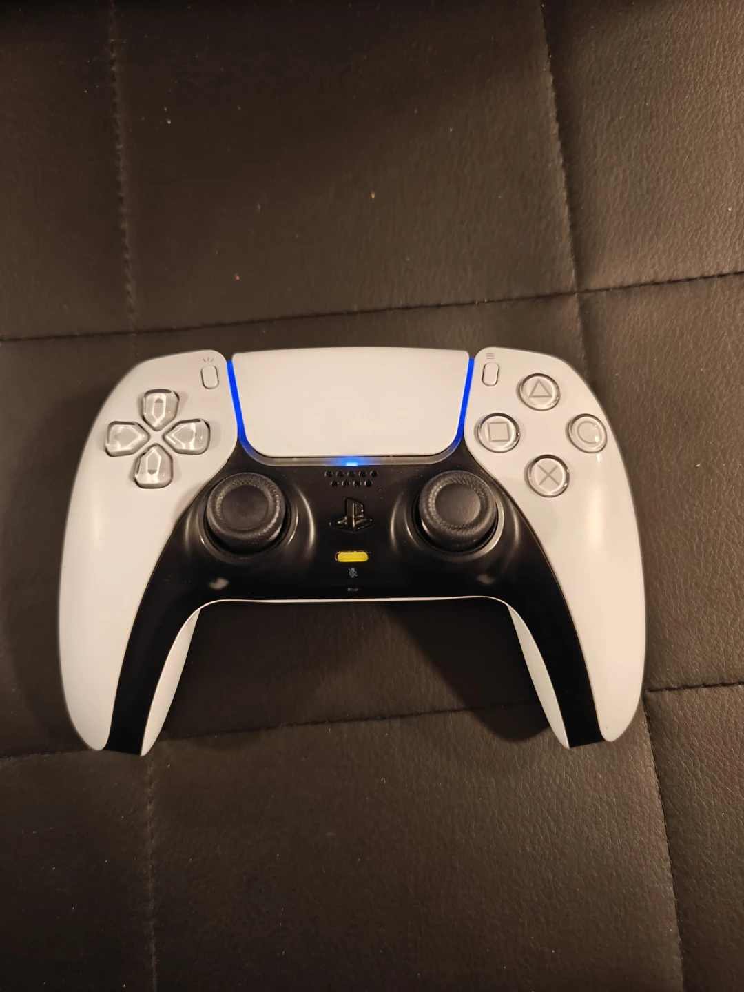 Sony PlayStation 5 DualSense Wireless Controller - photo 5