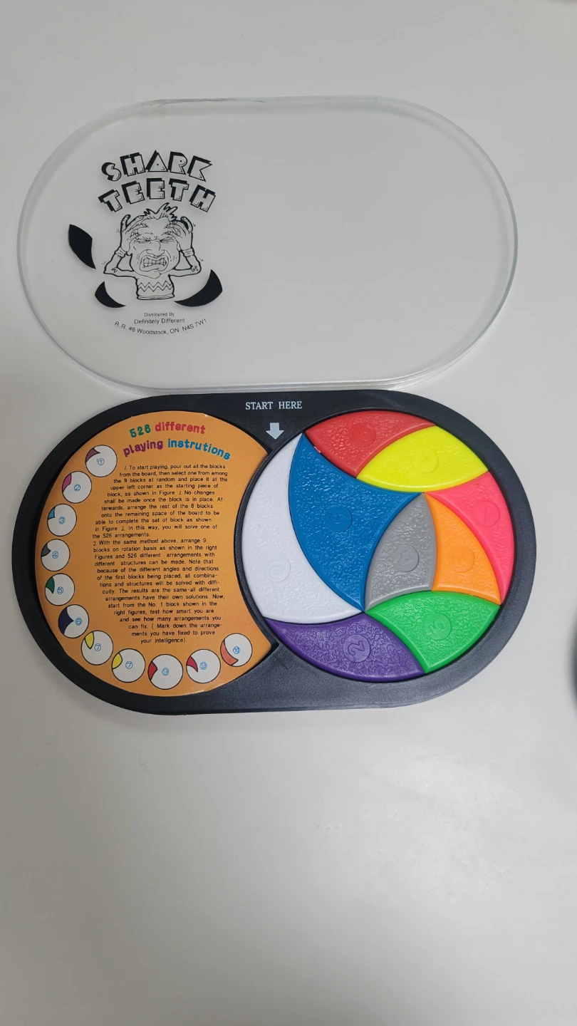 Definitely Different "Shark Teeth" Logic Puzzle Game - photo 2