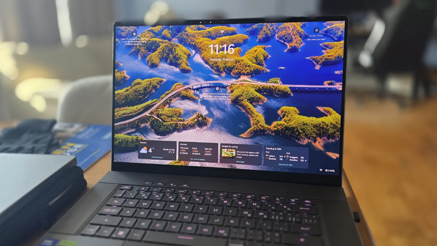 ASUS ROG Zephyrus G16" Laptop OLED - photo 4
