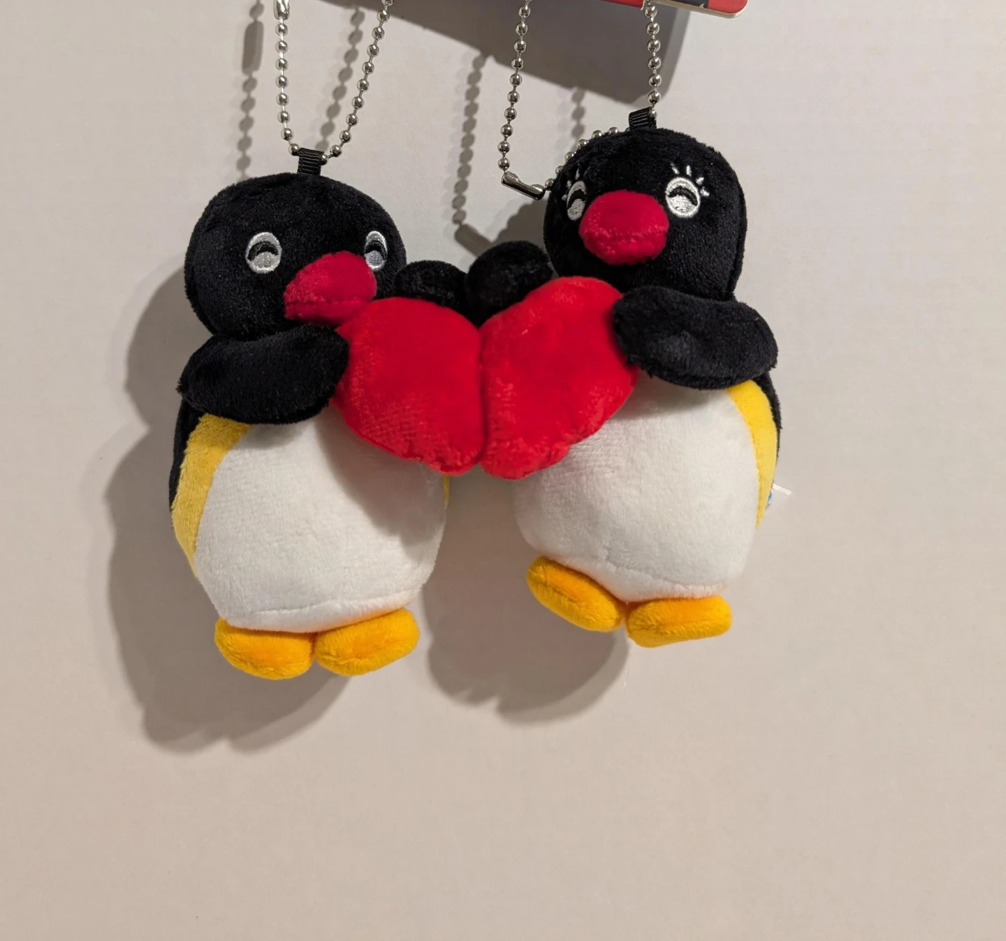 New, Pingu Plush Keychain Set with magnetic 🧲 inHeart - photo 3