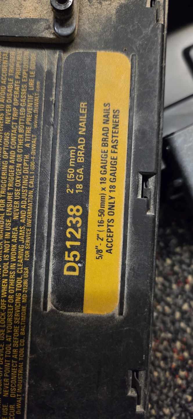 DEWALT D51238 18 Gauge Brad Nailer