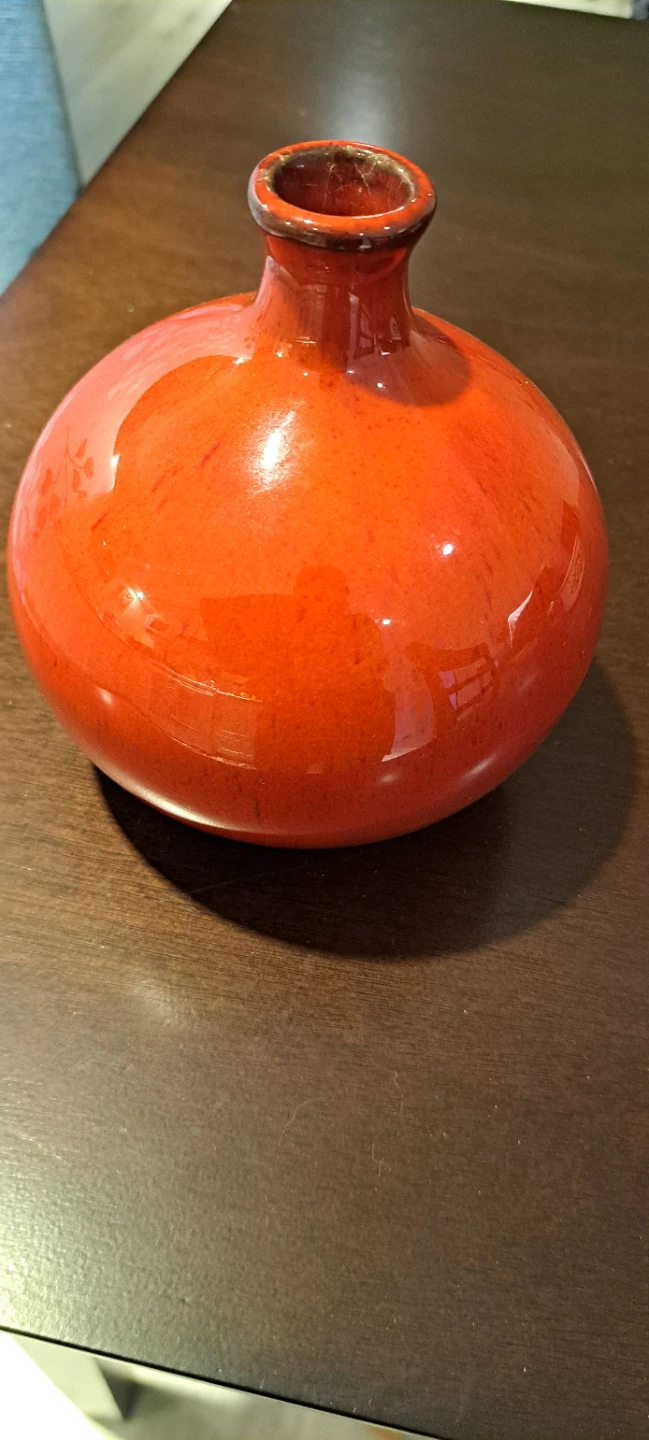 Red Ceramic Vase by Medalta Potteries - photo 3