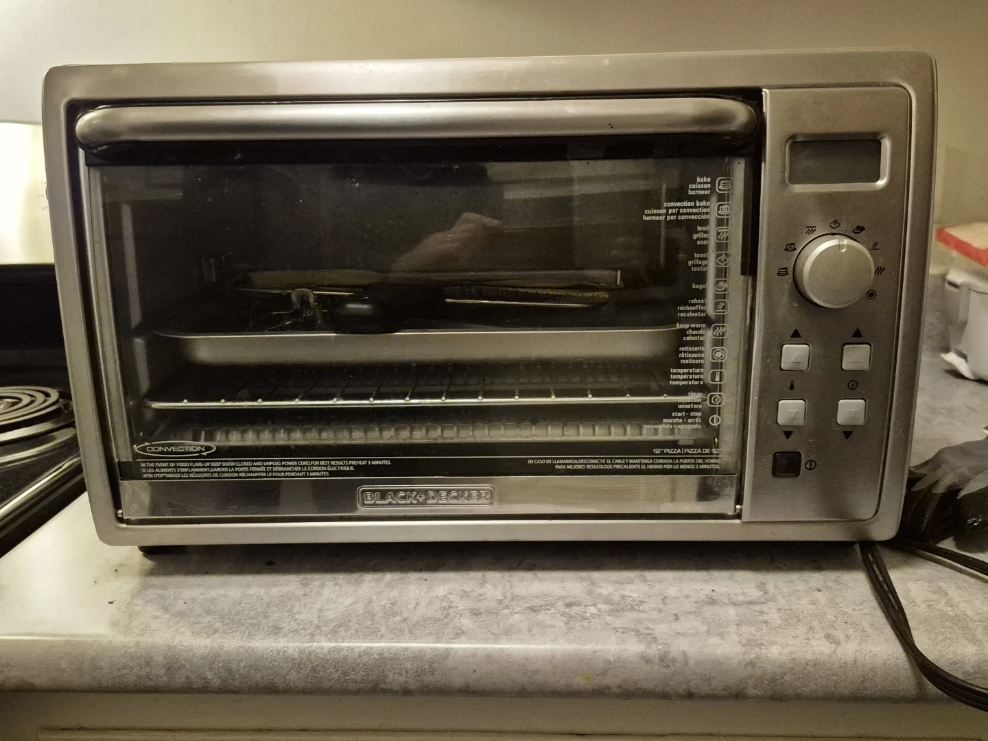 Black & Decker 12" Toaster Oven - photo 2
