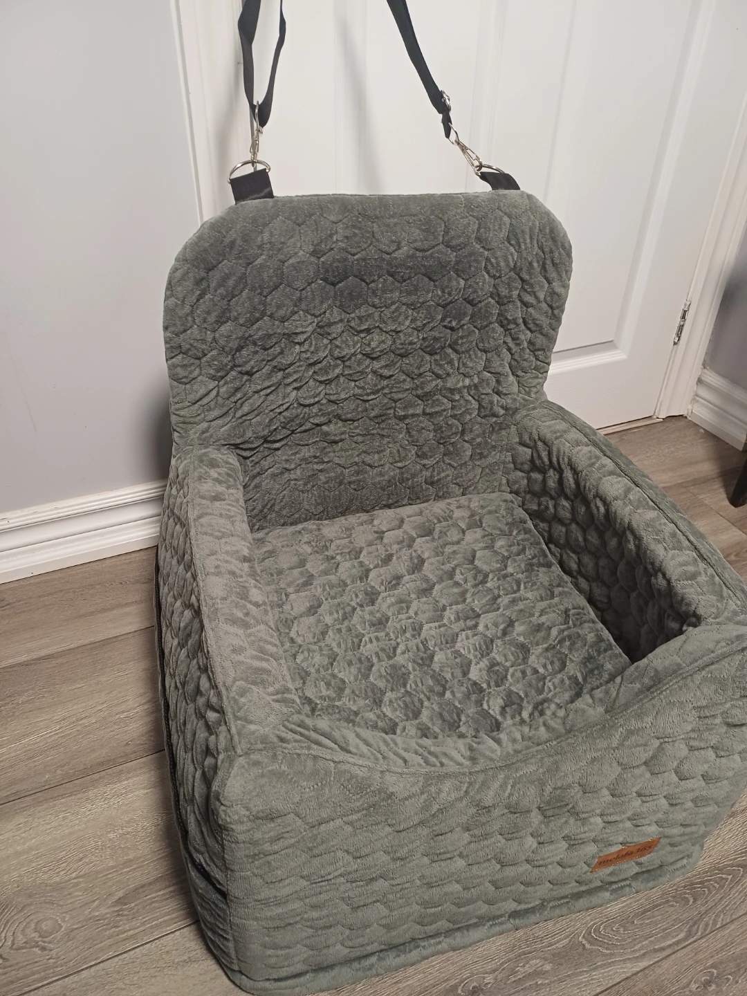 Melafa 365 Pet Car Seat Booster - photo 3