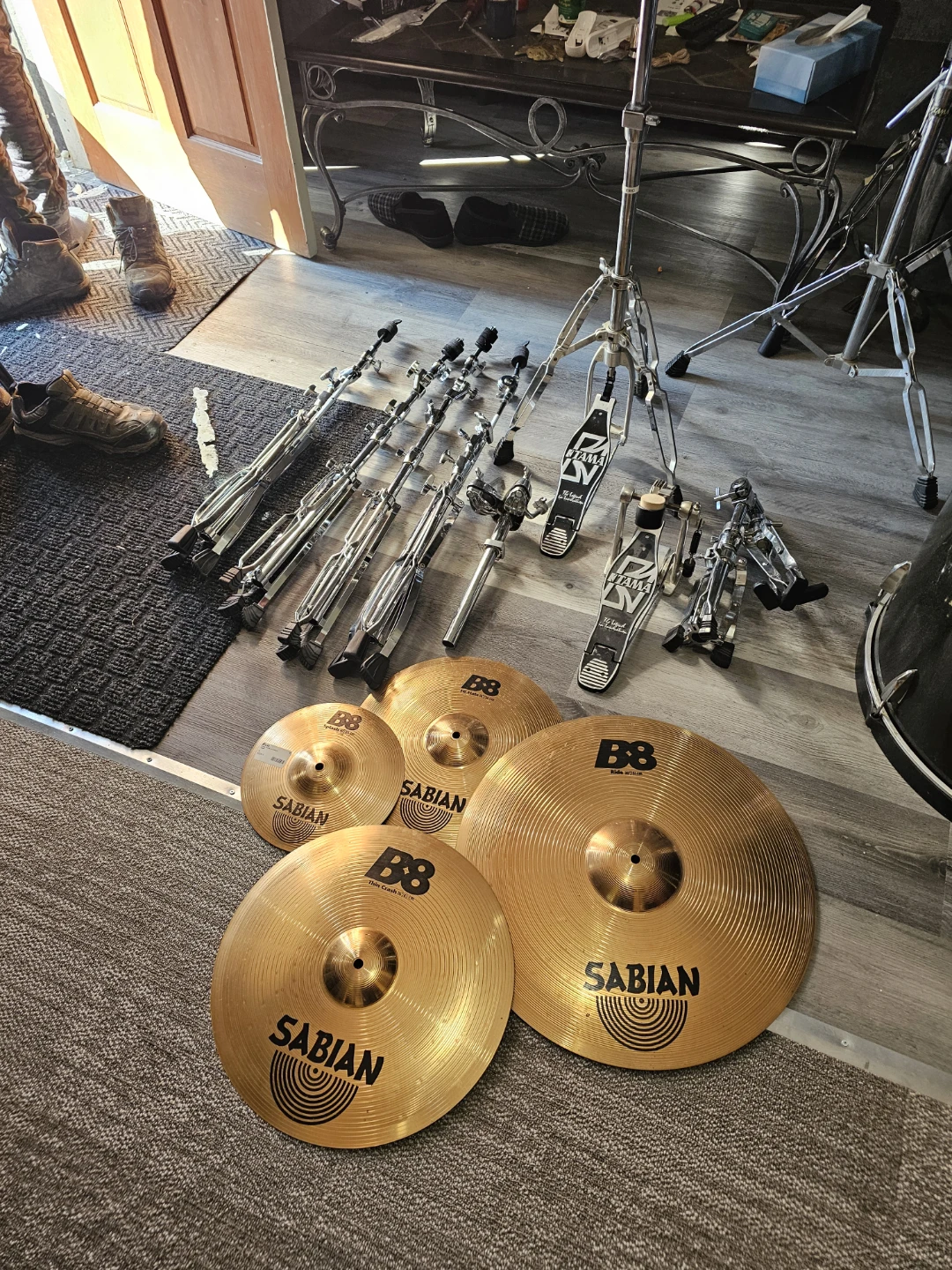 Full Drum Kit with Cymbals and Hardware