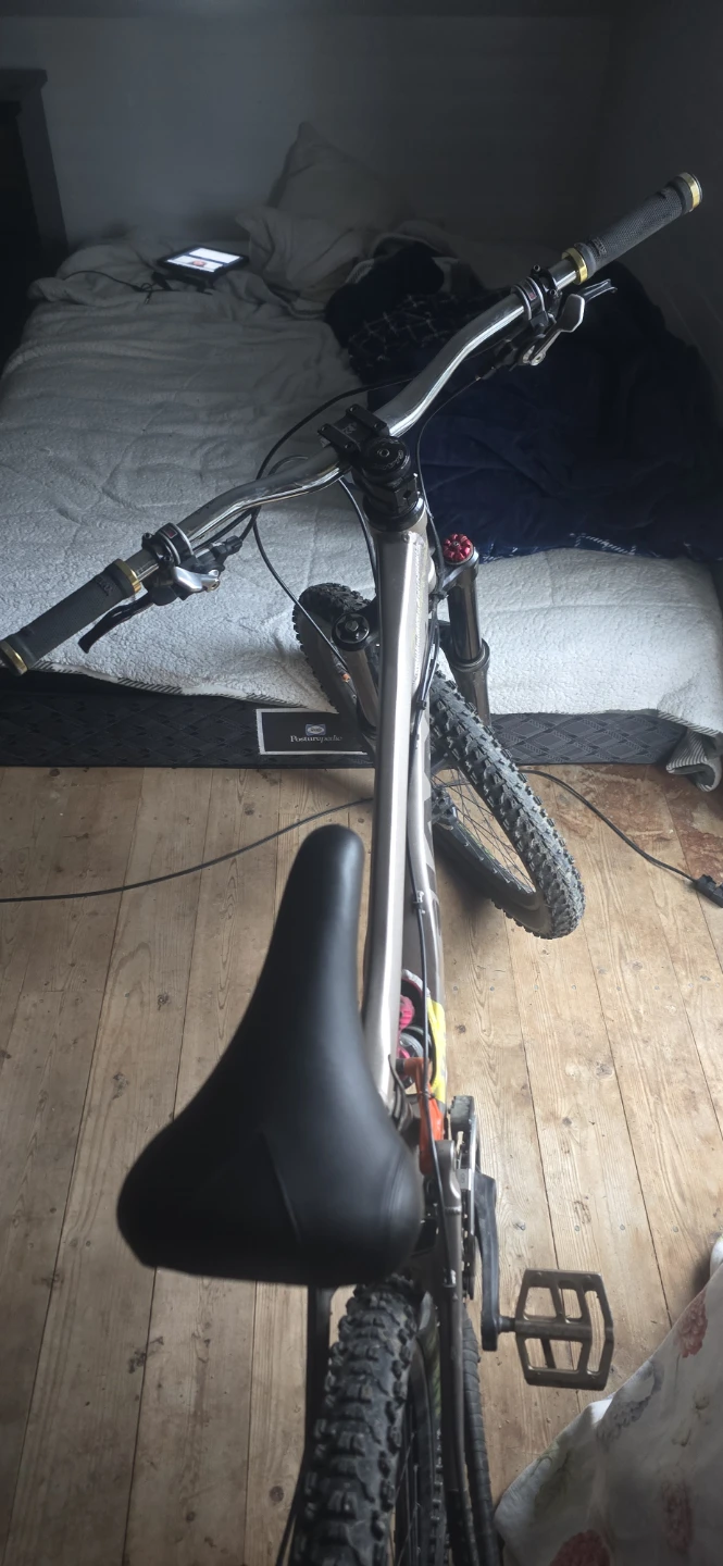 Giant "Maestro" Full Suspension Mountain Bike - photo 2