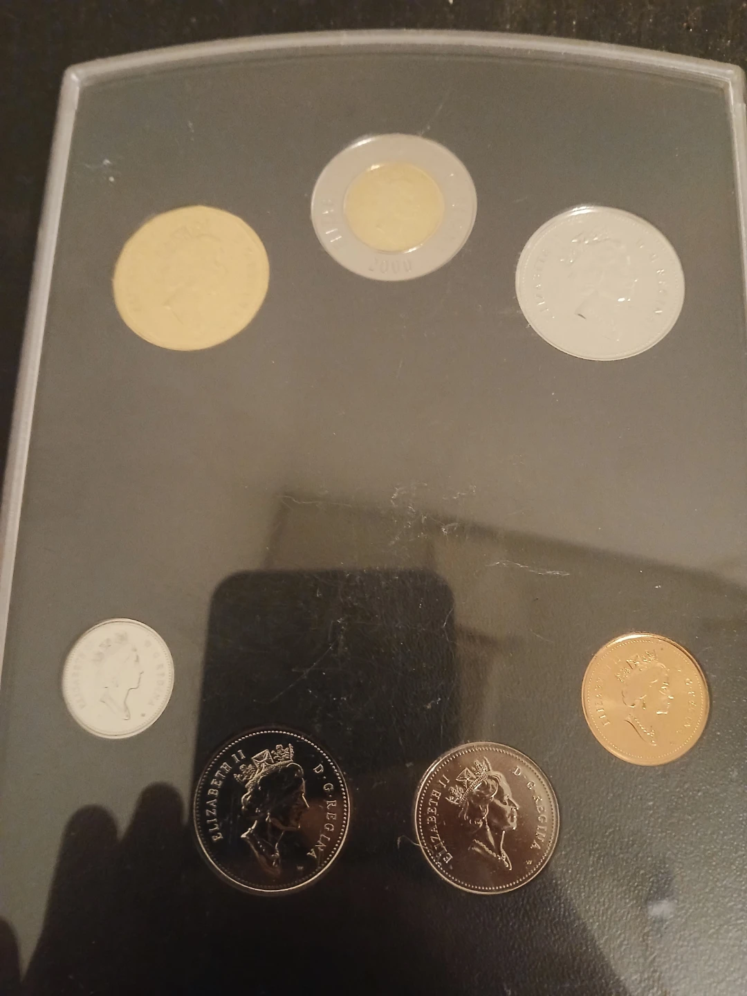 Royal Canadian Mint Uncirculated Coin Set - photo 2