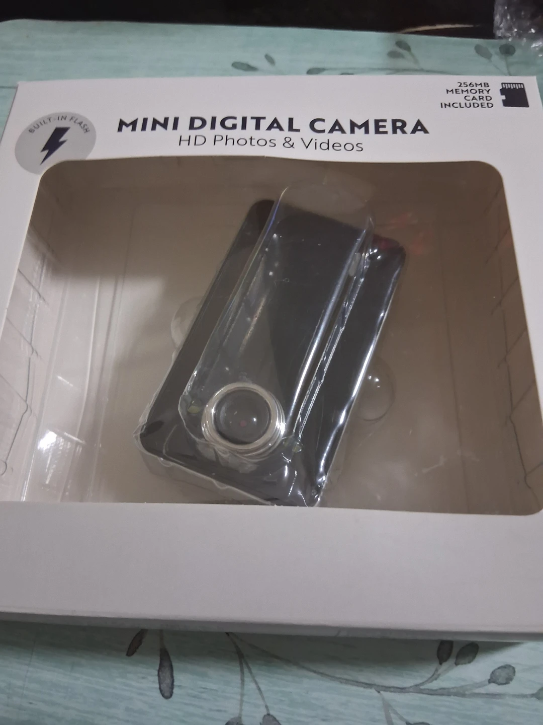 Mini Digital Camera - HD Photos & Videos - photo 2