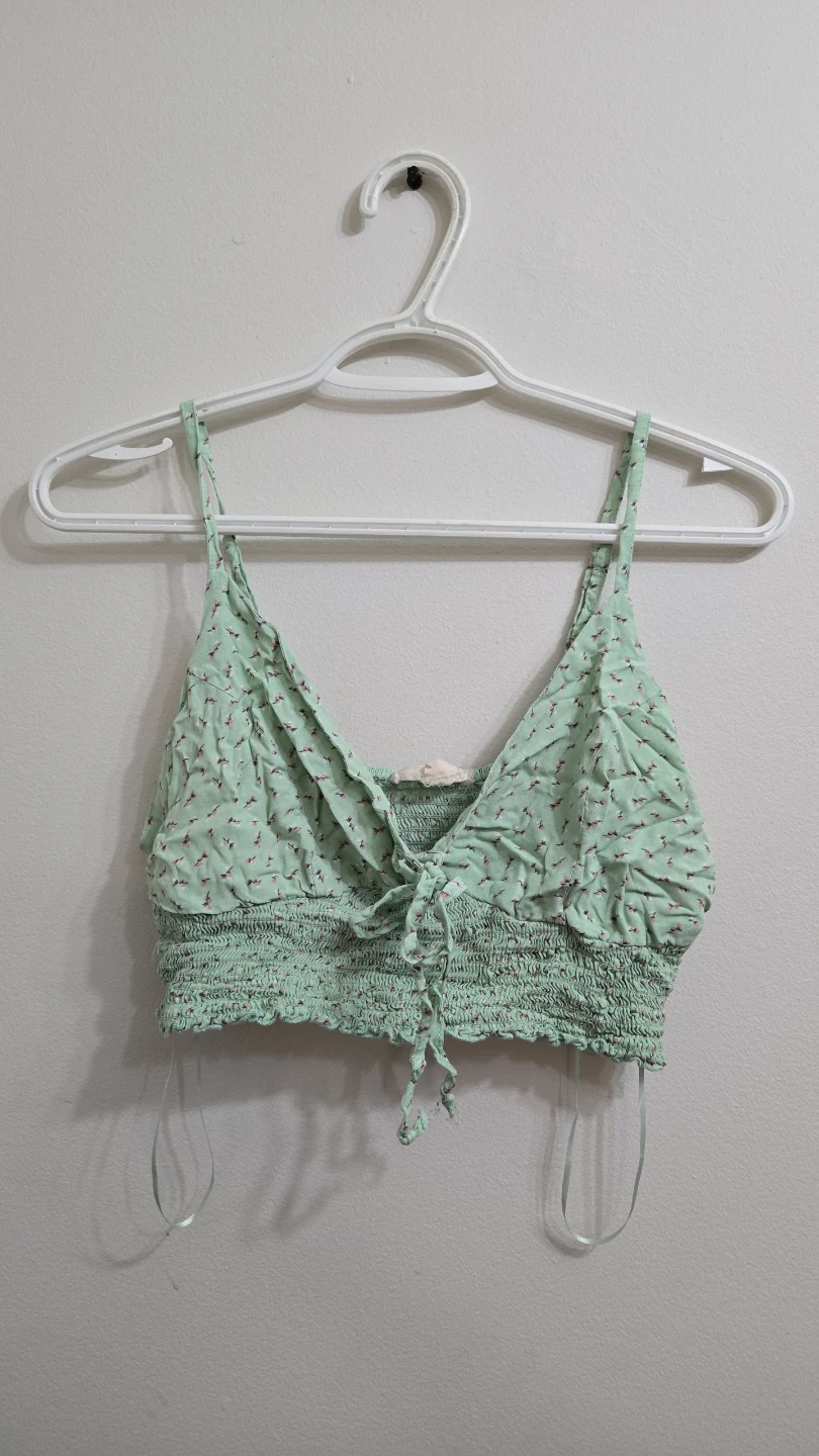 Aeropostale Green Floral Smocked Crop Top XL