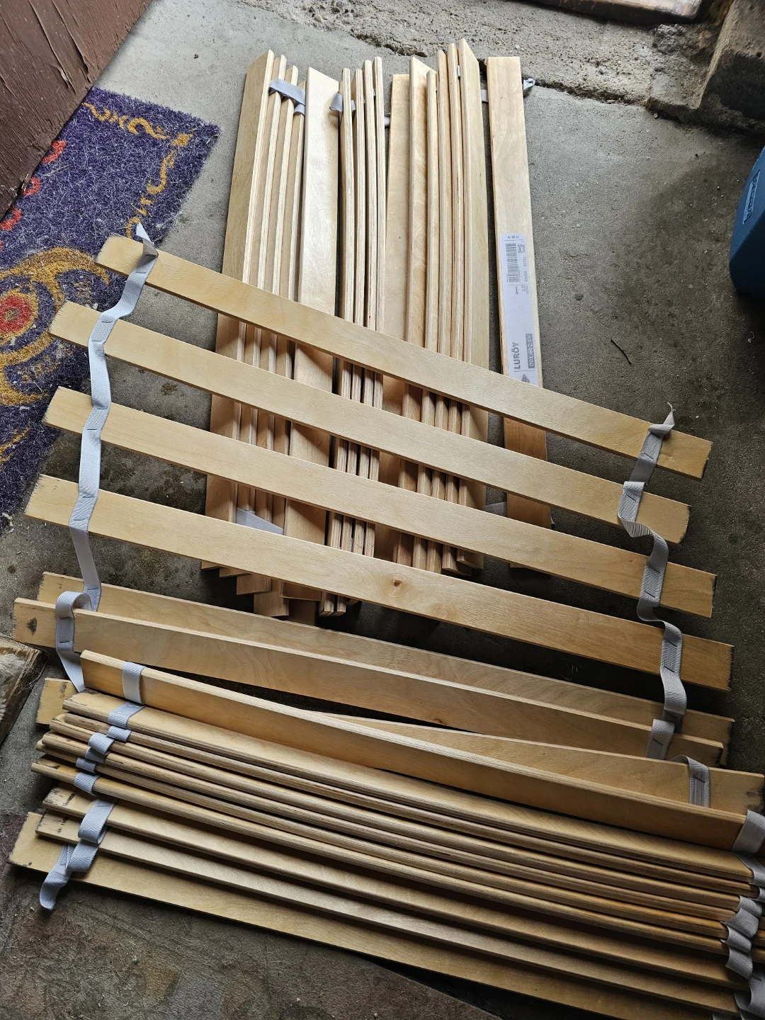 Queen bed frame slats, Ikea Luroy - photo 2