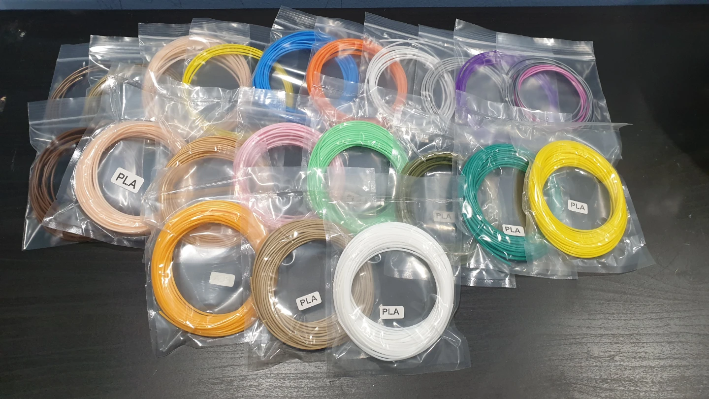 3D Printing Pen with PLA Filament Bundle - photo 4